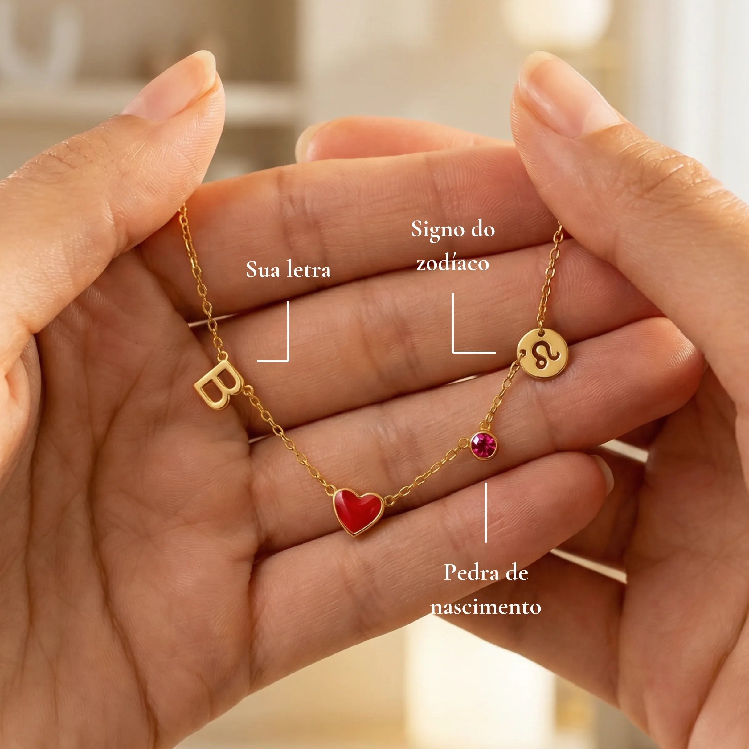 قلادة بحرف أول مع قلب